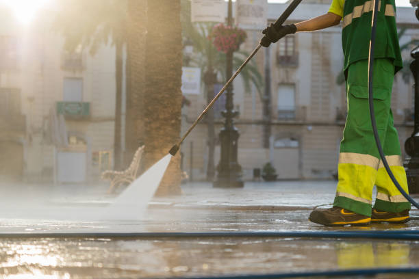 Playground Equipment Cleaning in Cloverdale, CA
